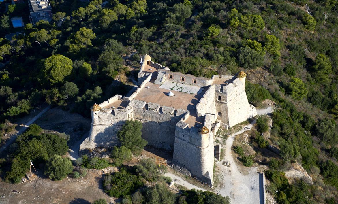 Nice fort du mont-Alban vue aérienne