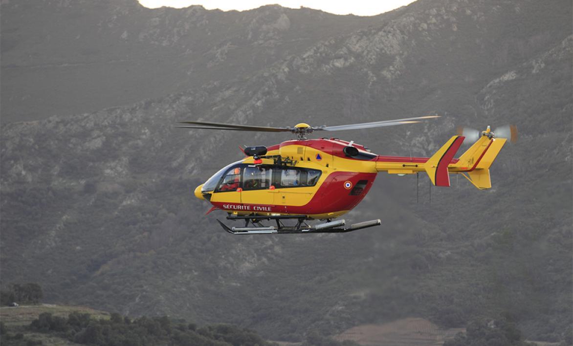 Hélicoptère de secours