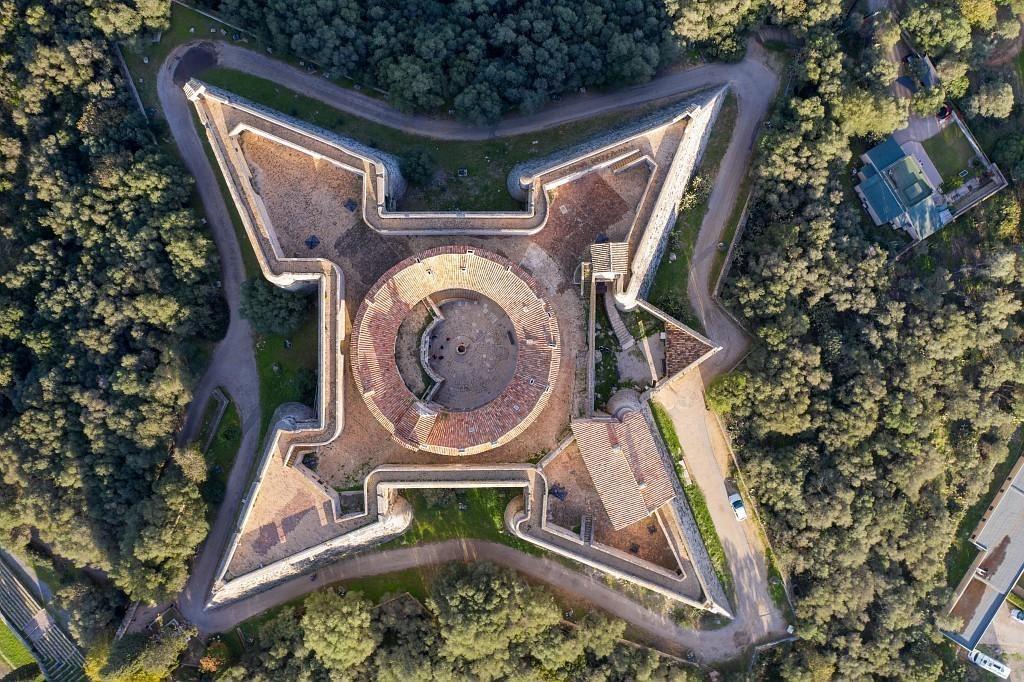 Fort carré, Antibes - Agrandir l'image, fenêtre modale