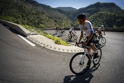 Cols Connectés 06 - Col de Braus 2025 - Agrandir l'image 88 sur 139, fenêtre modale