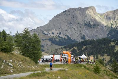 Cols Connectés 06 - Col des Champs 2025 - Agrandir l'image 123 sur 133, fenêtre modale