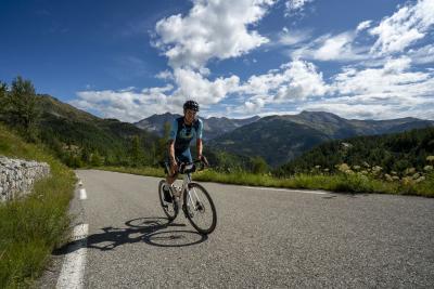 Cols Connectés 06 - Col des Champs 2025 - Agrandir l'image 53 sur 133, fenêtre modale