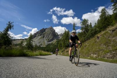 Cols Connectés 06 - Col des Champs 2025 - Agrandir l'image 60 sur 133, fenêtre modale