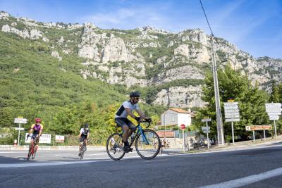 Cols Connectés 06 - Col de Gréolières 1400 2025 - Agrandir l'image 28 sur 100, fenêtre modale