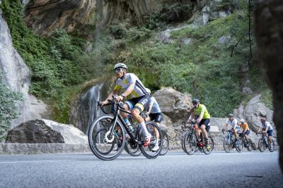 Cols Connectés 06 - Col de Gréolières 1400 2024 - Agrandir l'image 51 sur 100, fenêtre modale