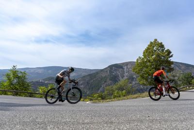 Cols Connectés 06 - Col de Gréolières 1400 2024 - Agrandir l'image 63 sur 100, fenêtre modale