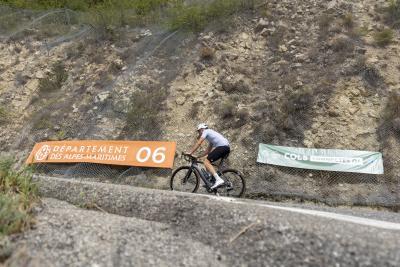 Cols Connectés 06 - Col de Gréolières 1400 2024 - Agrandir l'image 71 sur 100, fenêtre modale