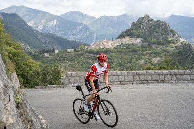 Cols Connectés 06 - Col de la Madone 2025 - Agrandir l'image 116 sur 136, fenêtre modale