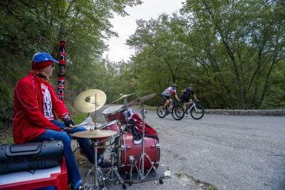 Cols Connectés 06 - Col de la Madone 2025 - Agrandir l'image 131 sur 136, fenêtre modale
