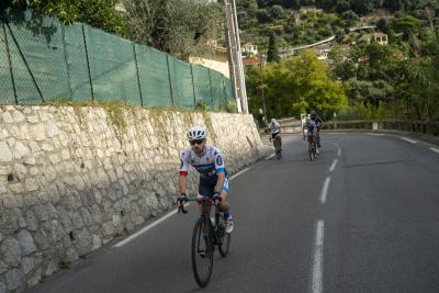 Cols Connectés 06 - Col de la Madone 2025 - Agrandir l'image 26 sur 136, fenêtre modale