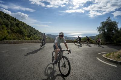 Cols Connectés 06 - Col de la Madone 2025 - Agrandir l'image 57 sur 136, fenêtre modale