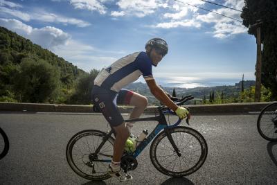 Cols Connectés 06 - Col de la Madone 2025 - Agrandir l'image 62 sur 136, fenêtre modale