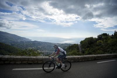 Cols Connectés 06 - Col de la Madone 2025 - Agrandir l'image 77 sur 136, fenêtre modale