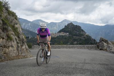 Cols Connectés 06 - Col de la Madone 2025 - Agrandir l'image 98 sur 136, fenêtre modale