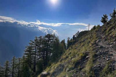arrivée à la croix de Bercha - Agrandir l'image 3 sur 10, fenêtre modale