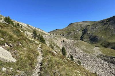Arrivée au col de la boucharde - Agrandir l'image 10 sur 10, fenêtre modale