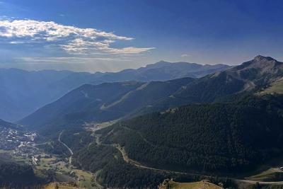 bois Gaston et Auron en fond - Agrandir l'image 6 sur 10, fenêtre modale