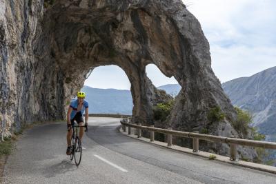 Cols Connectés 06 - Col de Gréolières 1400 2024 - Agrandir l'image 2 sur 5, fenêtre modale