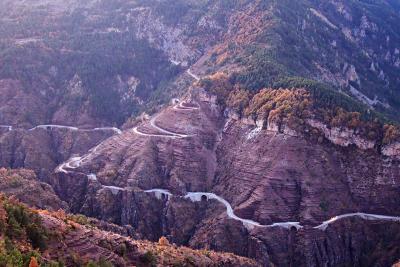 Gorges de Daluis route - Agrandir l'image 3 sur 8, fenêtre modale