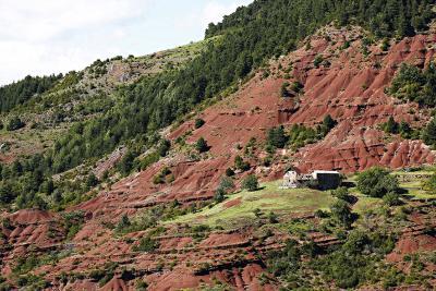 Gorges de Daluis maison - Agrandir l'image 5 sur 8, fenêtre modale