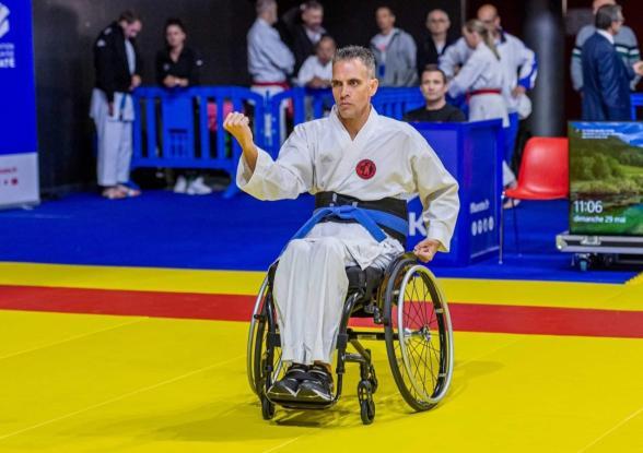 Frédéric Guigonis - Enlarge image, modal window