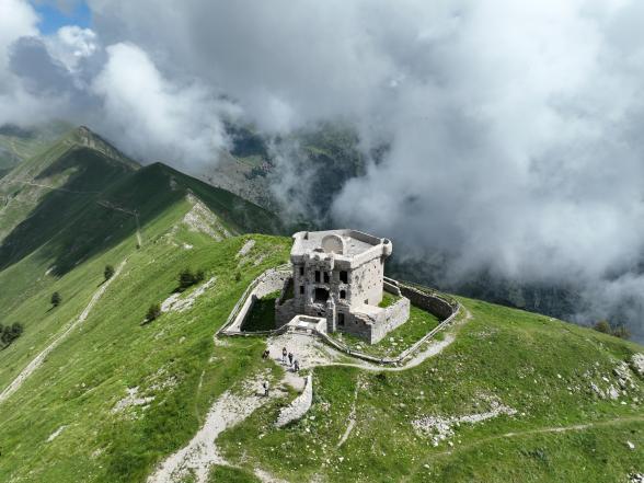 Redoute de la Pointe des Trois Communes - Agrandir l'image, fenêtre modale