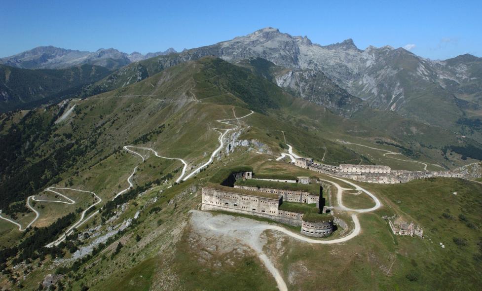Fort Central, Tende - Agrandir l'image, fenêtre modale