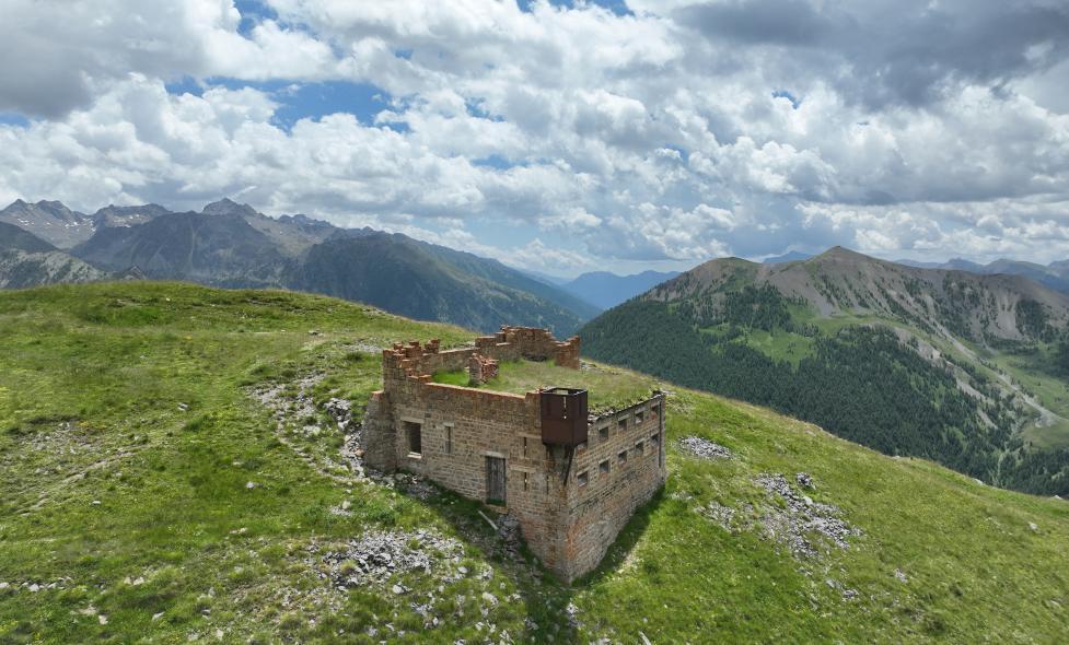 Mont des Fourches - Saint-Dalmas-le-Selvage - Agrandir l'image, fenêtre modale