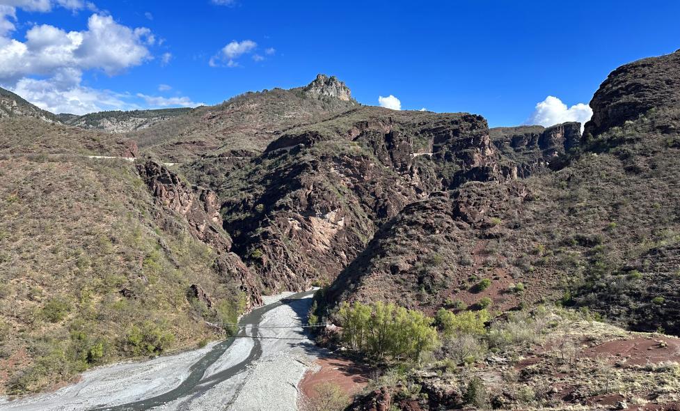 TOUR DES GORGES DU DALUIS - Agrandir l'image, fenêtre modale