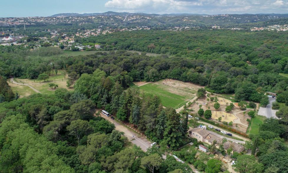 Balade - Vaugrenier - Agrandir l'image, fenêtre modale